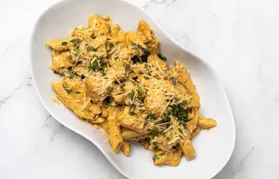 Chicken and Mushroom Pasta Chicken and Mushroom Pasta