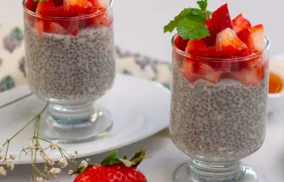 Strawberry Chia Pudding