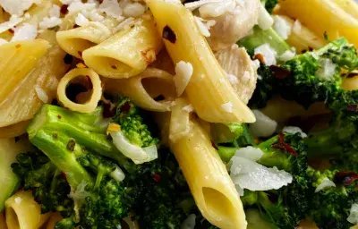 Creamy Chicken & Broccoli Pasta