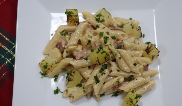 Ham and Pineapple Alfredo