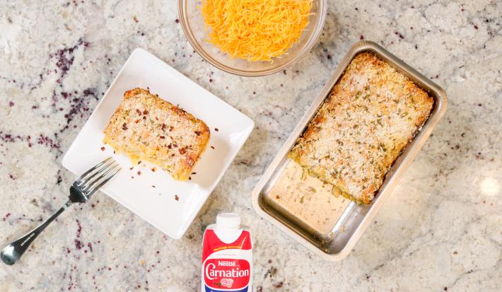 Crispy baked macaroni and cheese using Carnation Full cream evaporated milk